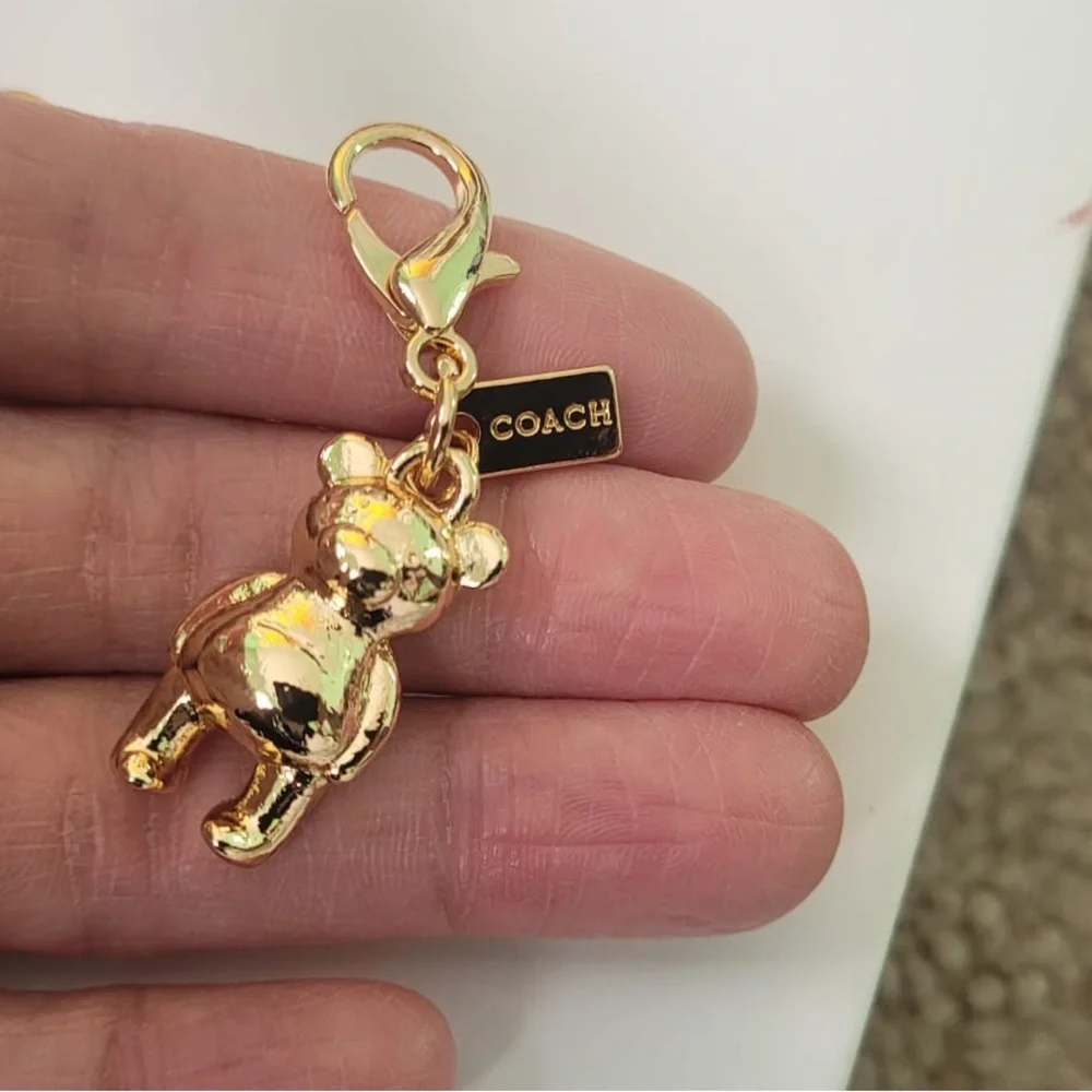 Coach bear keycharm